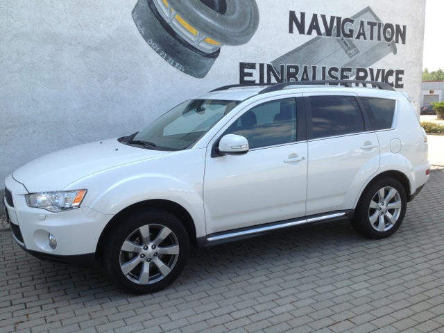 Mitsubishi SUV