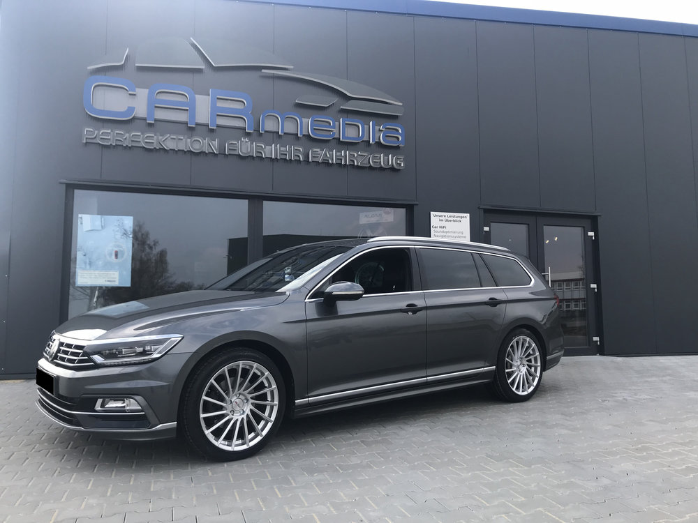 VW Passat